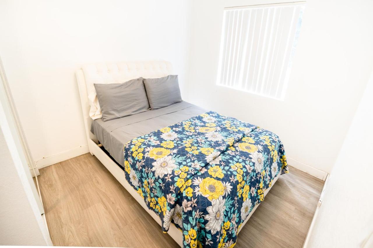 Hollywood/Koreatown 2 Bedroom With Parking Los Angeles Eksteriør billede